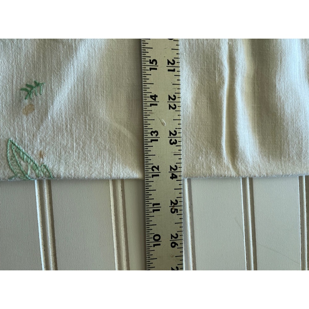 Vintage Hand Embroidered Floral Tablecloth White Lace Trim Cottagecore 48x44 - Picture 4 of 7